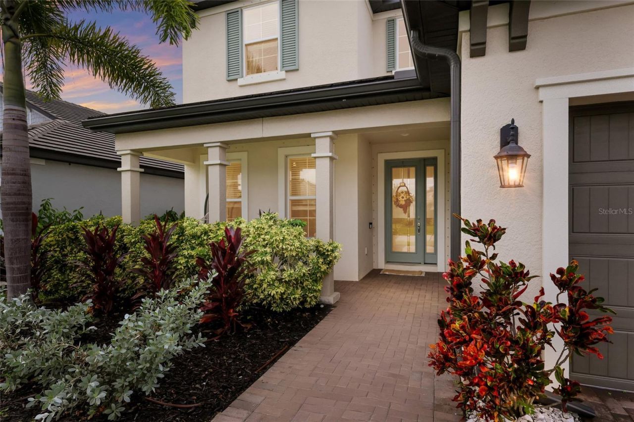 2210 Woodleaf Hammock Court, Lakewood Ranch, FL 34211 Photo
