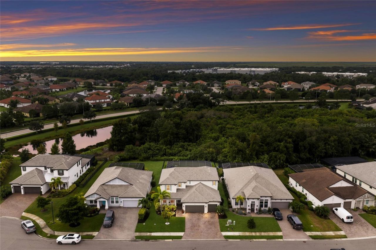 2210 Woodleaf Hammock Court, Lakewood Ranch, FL 34211 Photo