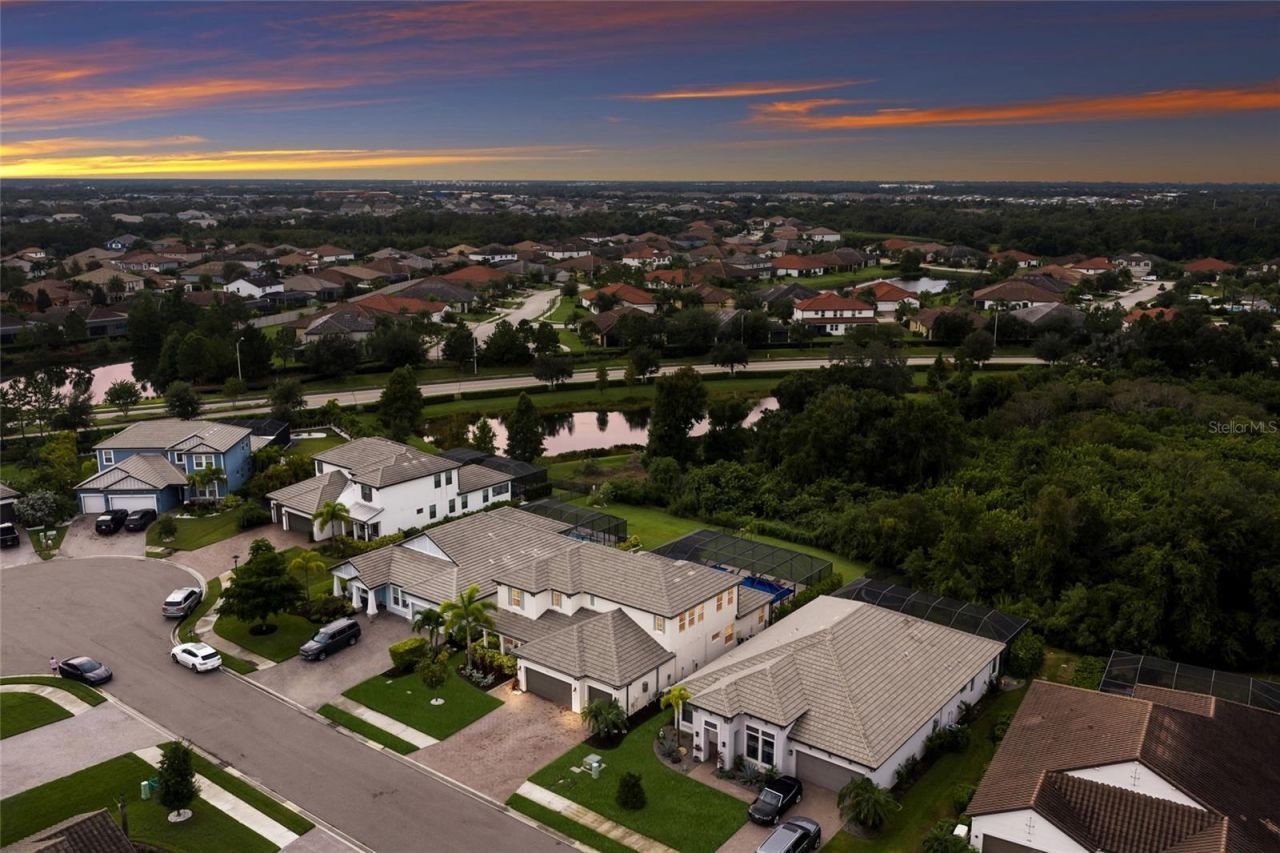2210 Woodleaf Hammock Court, Lakewood Ranch, FL 34211 Photo