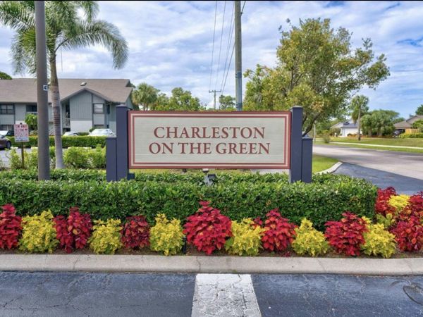 6276 SE CHARLESTON Place, Unit 102, Hobe Sound, FL 33455
