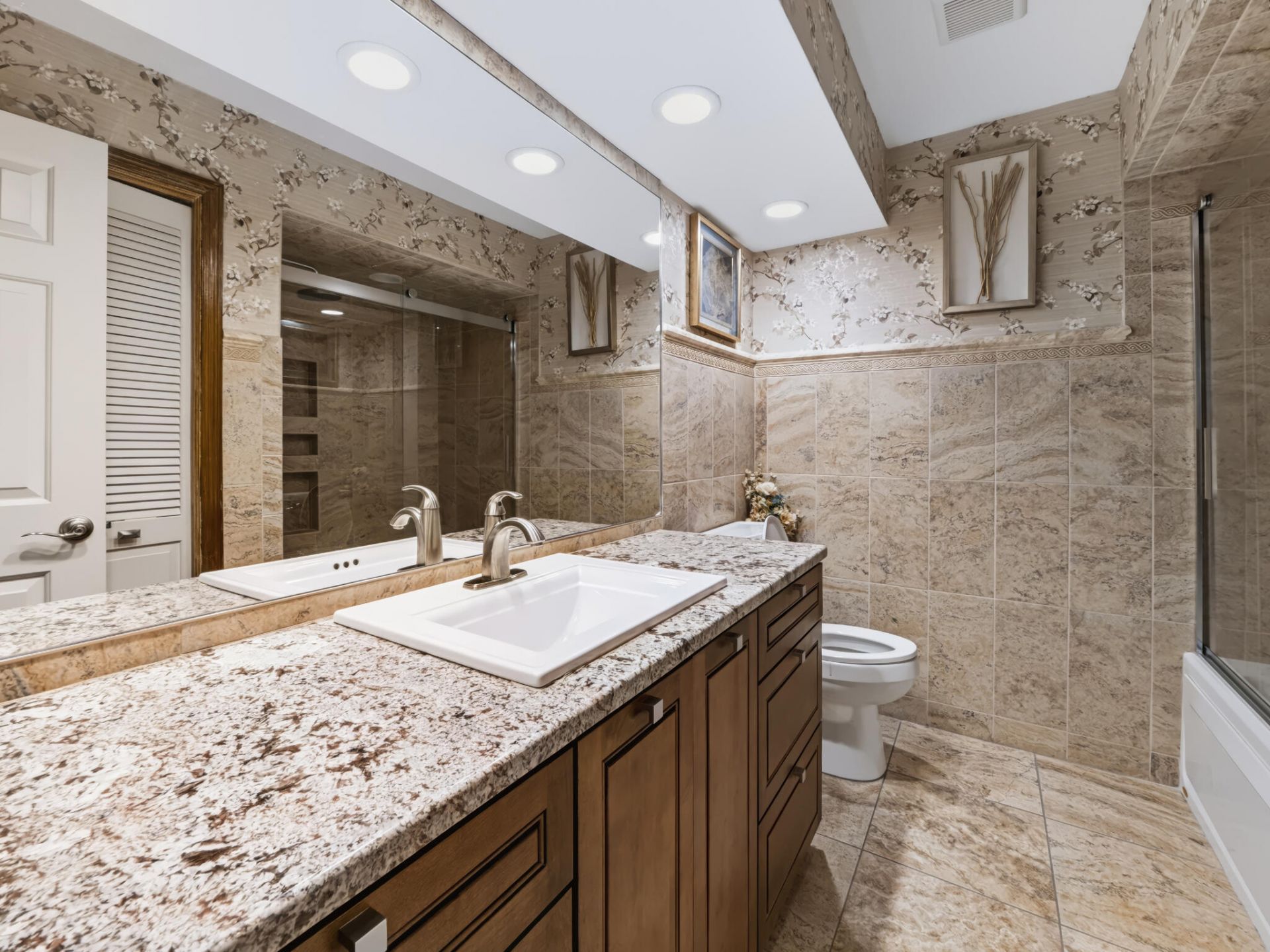6276 SE Charleston Place, Unit 102, Hobe Sound, FL 33455 Photo