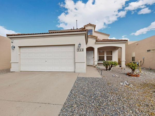 960 Villarrica Street NW, Albuquerque, NM 87120