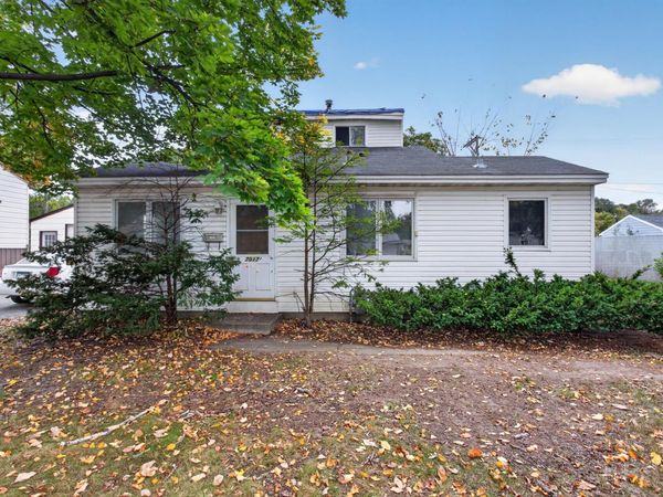 7017 52nd Avenue N, Crystal, MN 55428