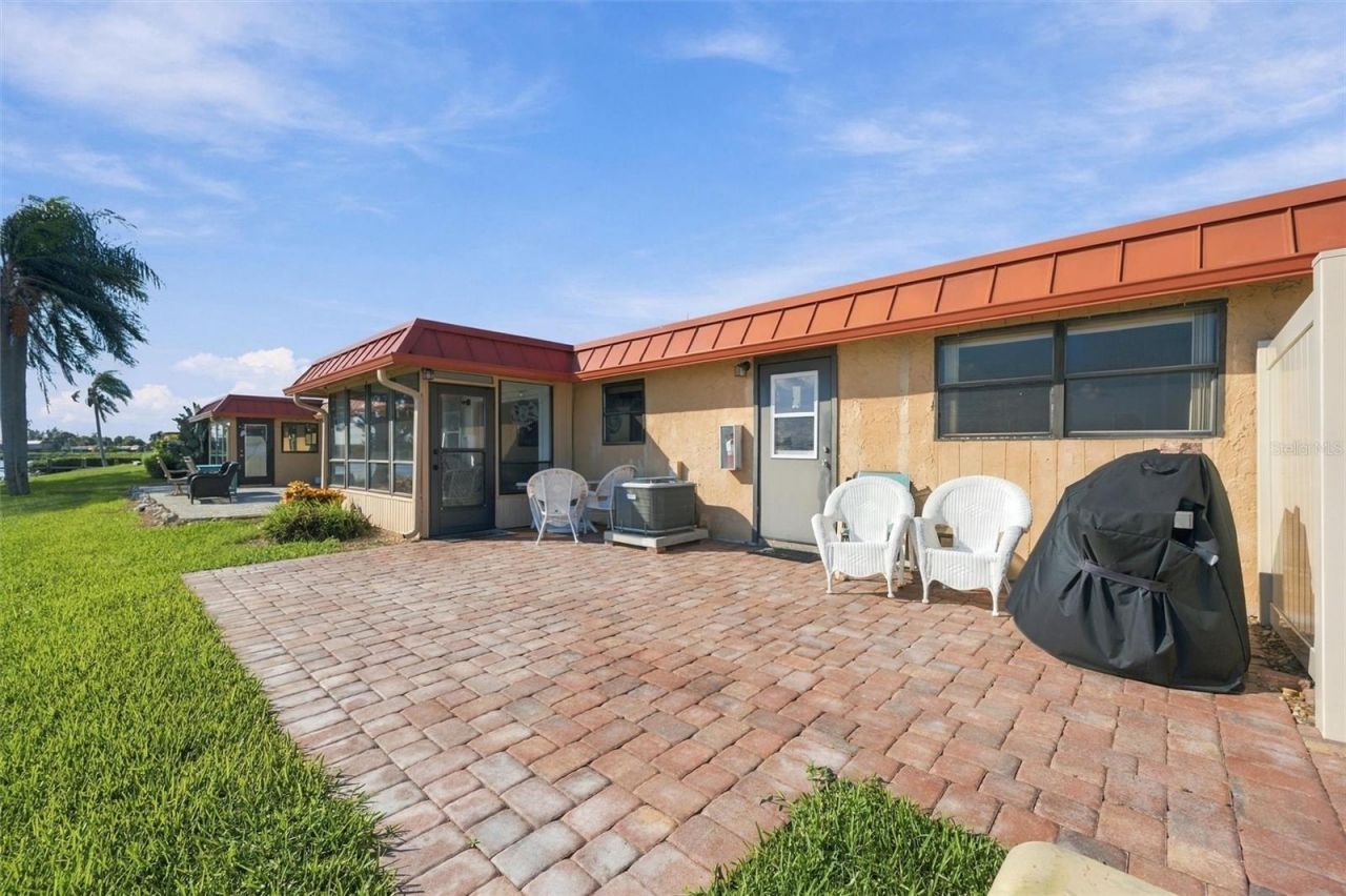 3849 Catalina Drive, Bradenton, FL 34210 Photo