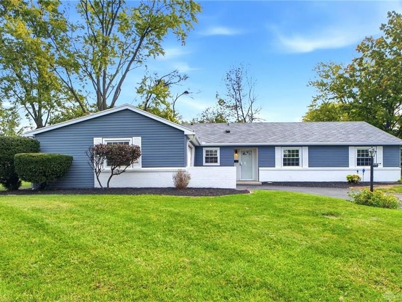 172 East Drive, Dayton, OH 45458 Photo 2