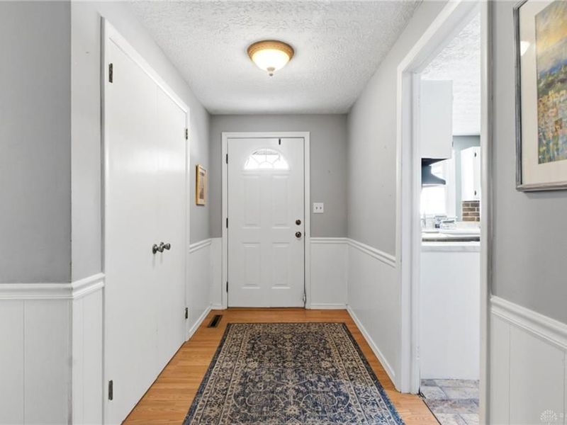 172 East Drive, Dayton, OH 45458 Photo 3