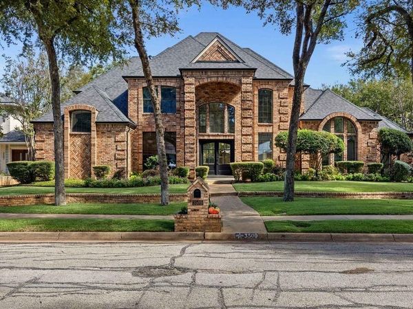 3509 Lake Tahoe Drive, Arlington, TX 76016