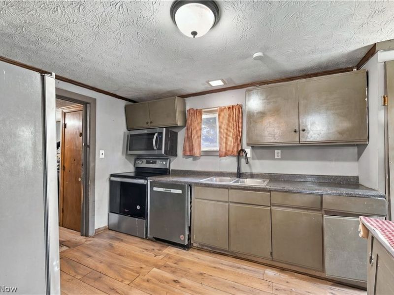 235 E Lincoln Street, New Lexington, OH 43764 Photo 7