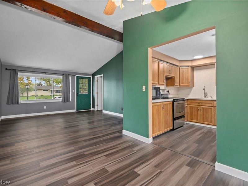 8974 Cambridge Drive, Northfield, OH 44067 Photo 4