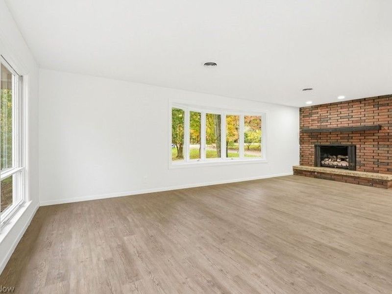 27912 Pergl Road, Glenwillow, OH 44139 Photo 13