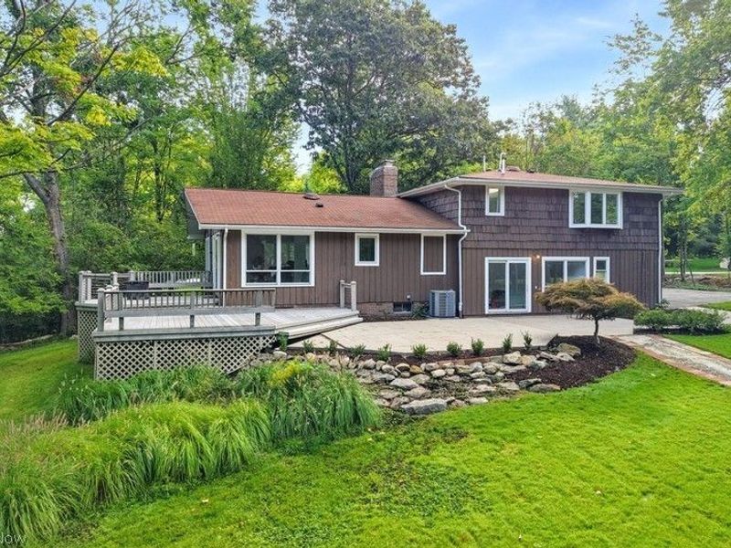 27912 Pergl Road, Glenwillow, OH 44139 Photo 38