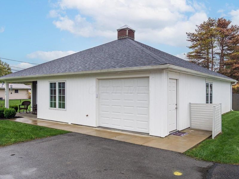 192 Meadow Drive NE, Newark, OH 43055 Photo 24