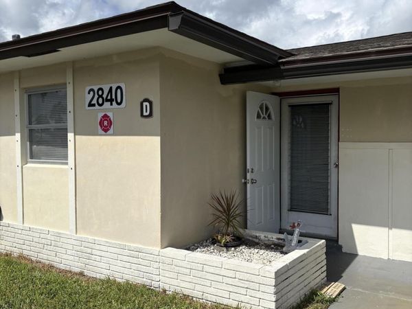 2840 Ashley Drive E, Unit D, West Palm Beach, FL 33415