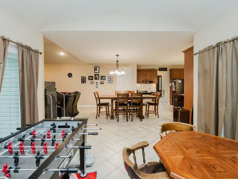 1481 Autumnwoods Drive, Fremont, OH 43420 Photo 24