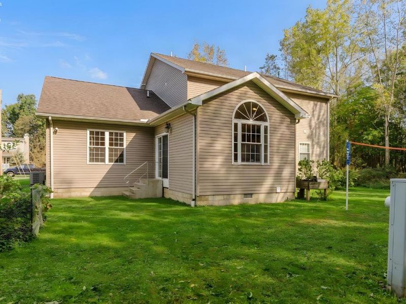 1481 Autumnwoods Drive, Fremont, OH 43420 Photo 47