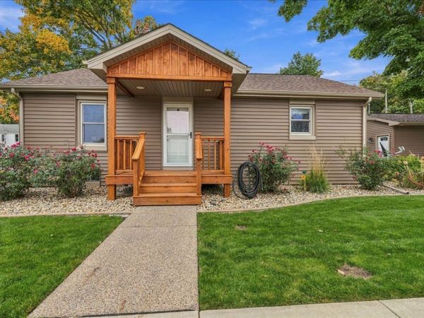 209 N Sherman Street , Danvers, IL 61732