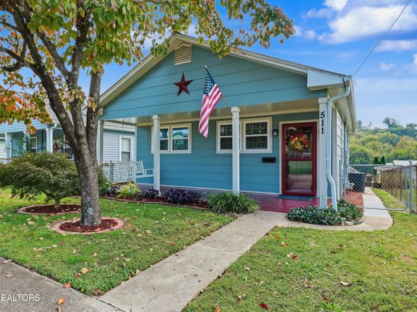 511 Ferry St, Loudon, TN 37774
