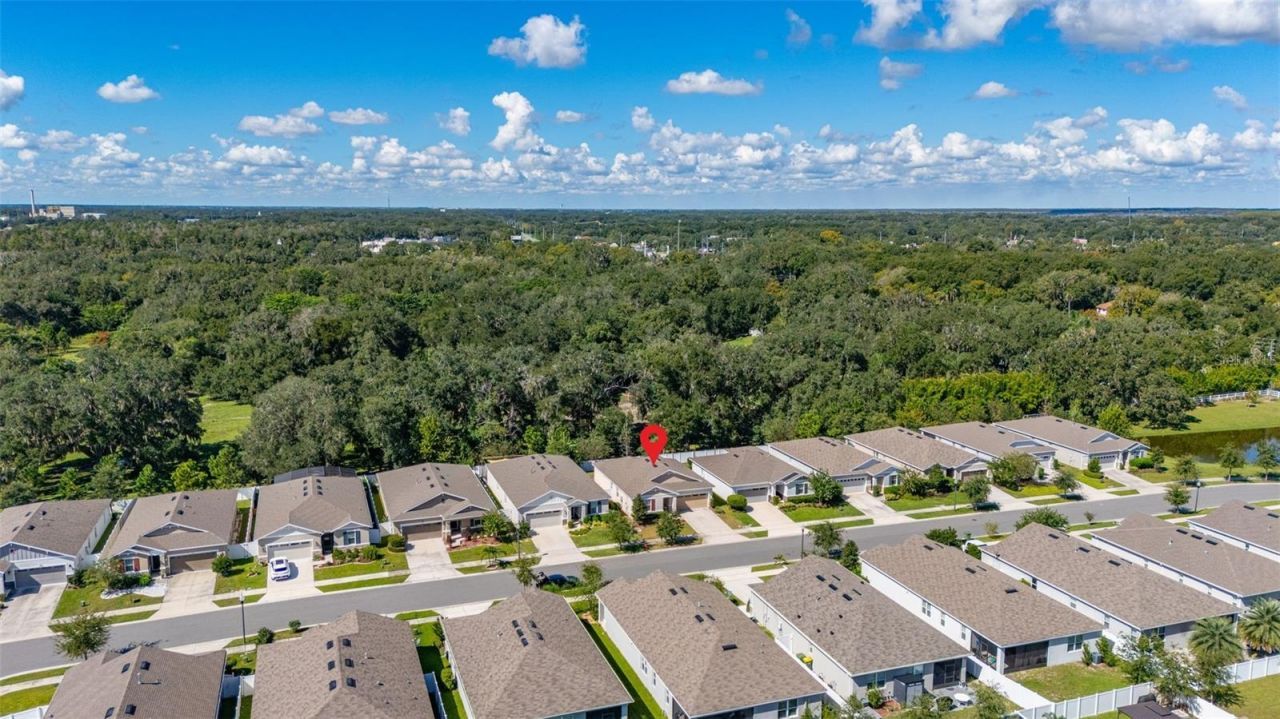 5240 Meadow Song Drive , Okahumpka, FL 34762 Photo