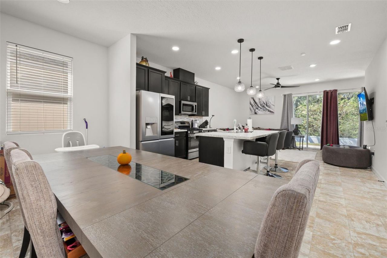 5240 Meadow Song Drive , Okahumpka, FL 34762 Photo