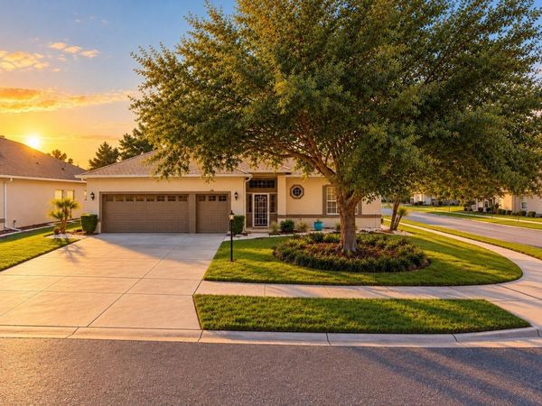 25520 MAUREPAS LANE , LEESBURG, FL 34748