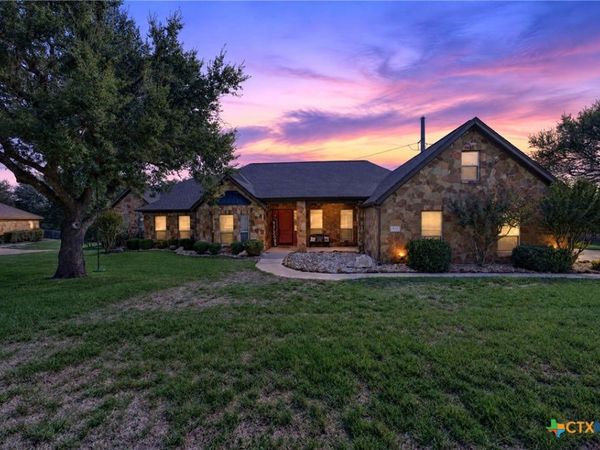 604 Cliff Drive, Belton, TX 76513