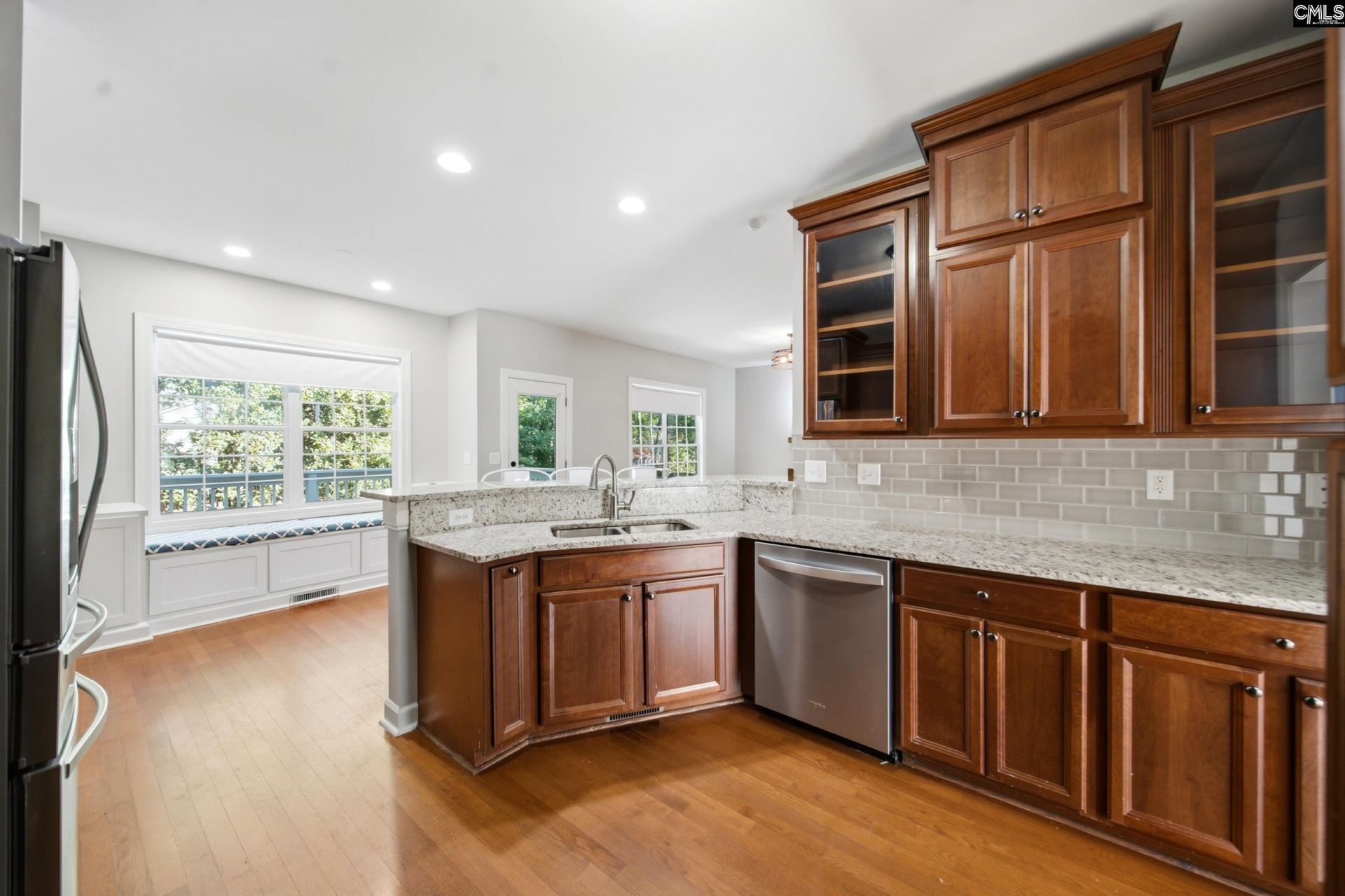 112 Muirfield Court W Photo 13