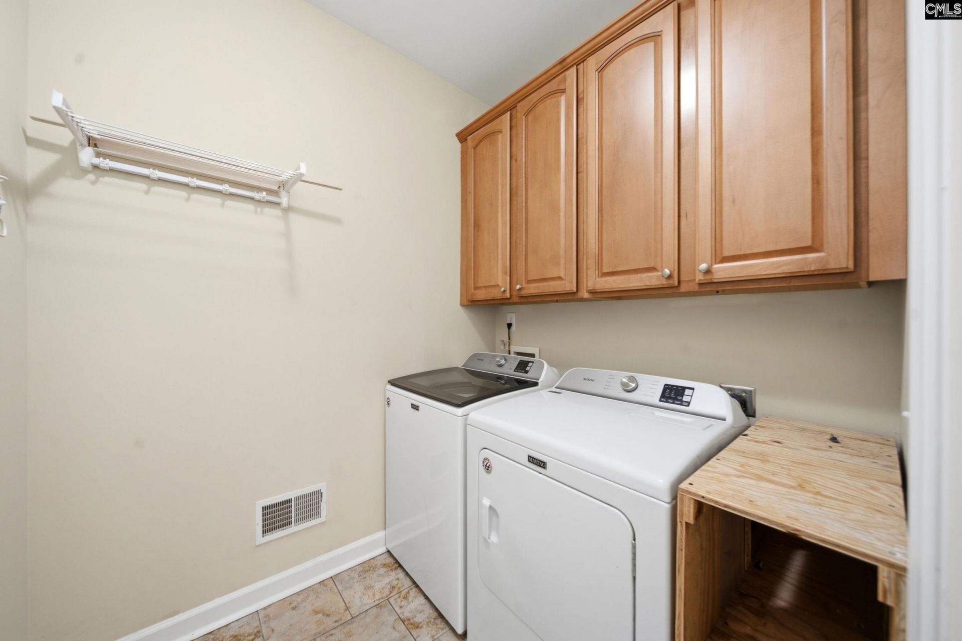 112 Muirfield Court W Photo 17
