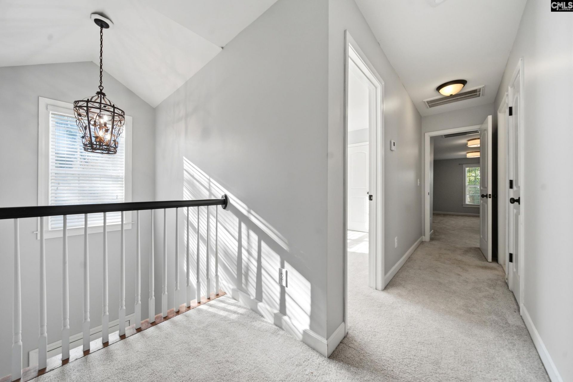 112 Muirfield Court W Photo 18