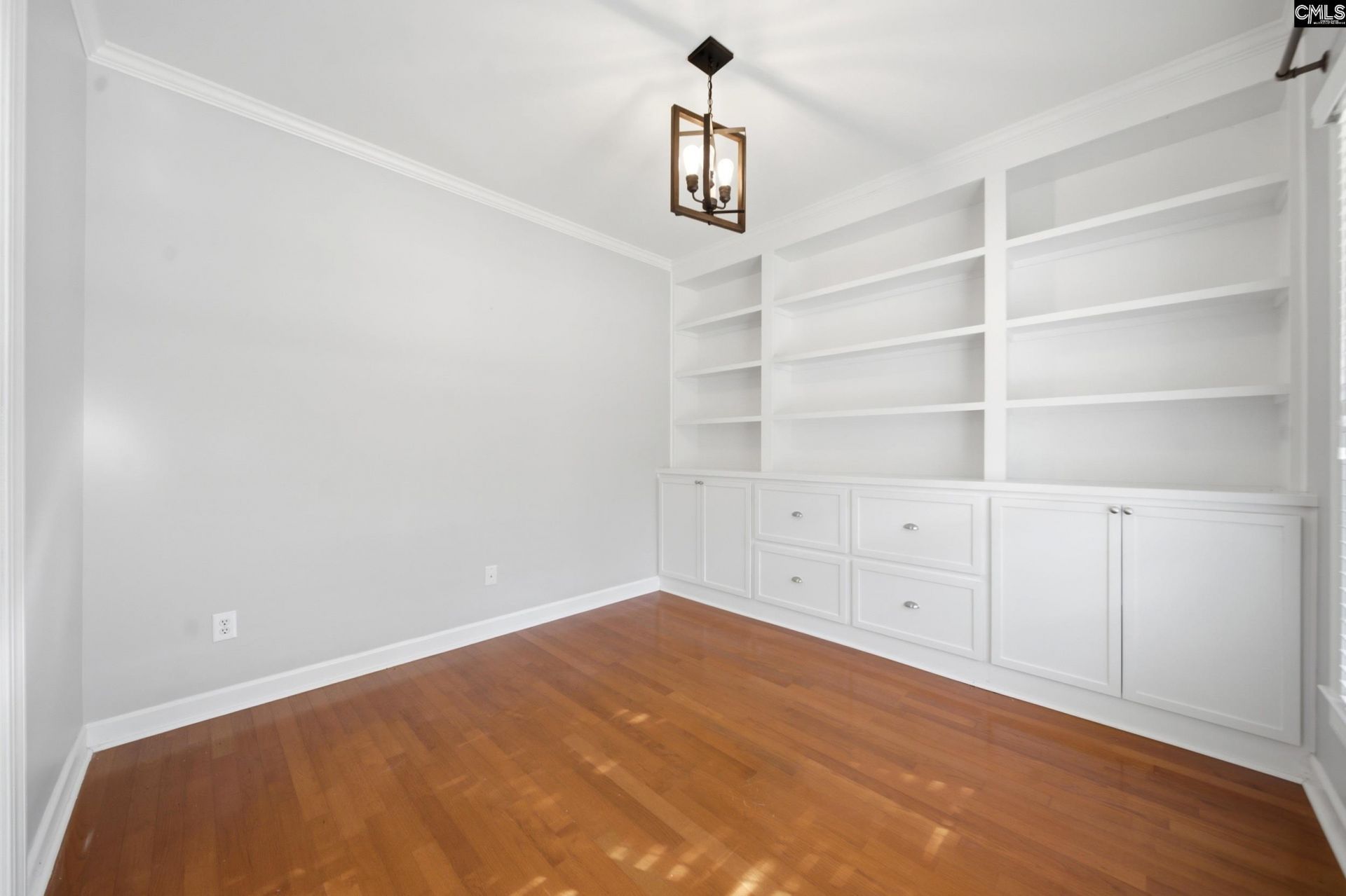 112 Muirfield Court W Photo 6