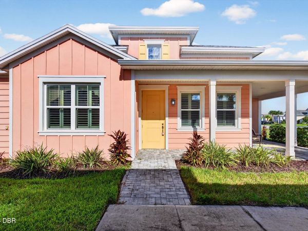 458 Lime Avenue, Daytona Beach, FL 32124