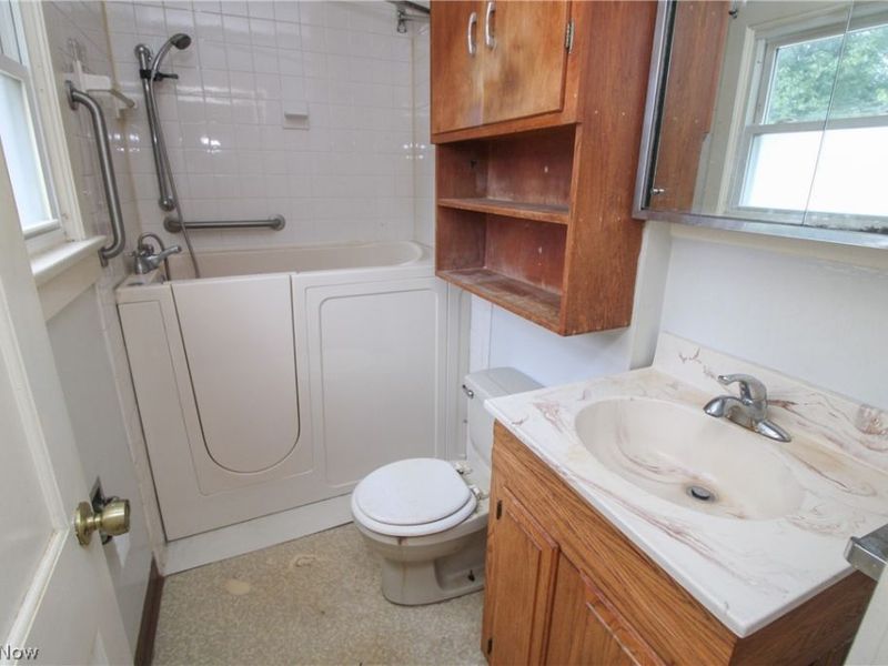 3910 Mahoning Avenue, Youngstown, OH 44515 Photo 15