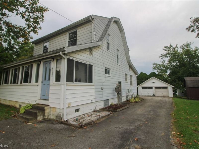 3910 Mahoning Avenue, Youngstown, OH 44515 Photo 2