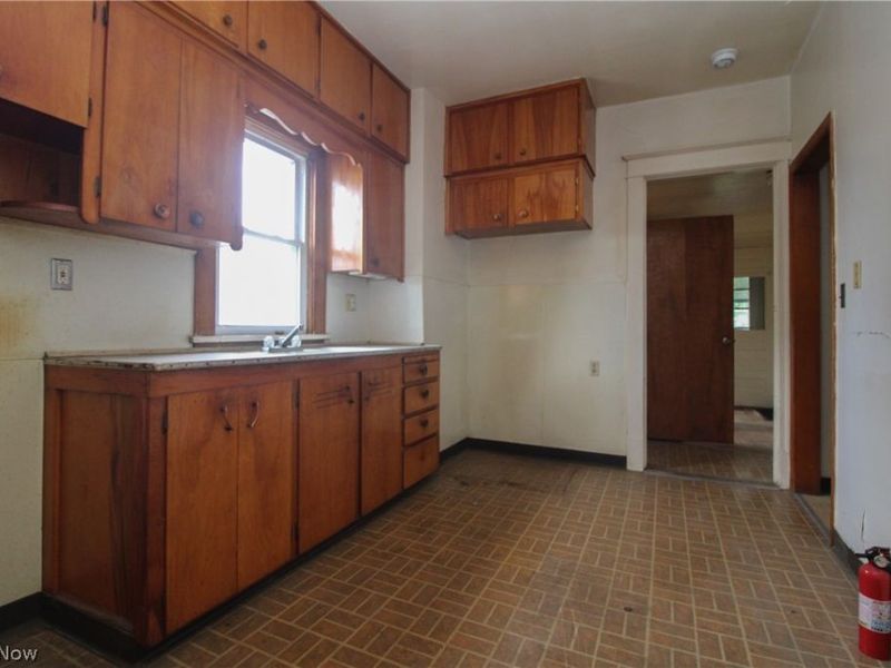 3908 Mahoning Avenue, Youngstown, OH 44515 Photo 13