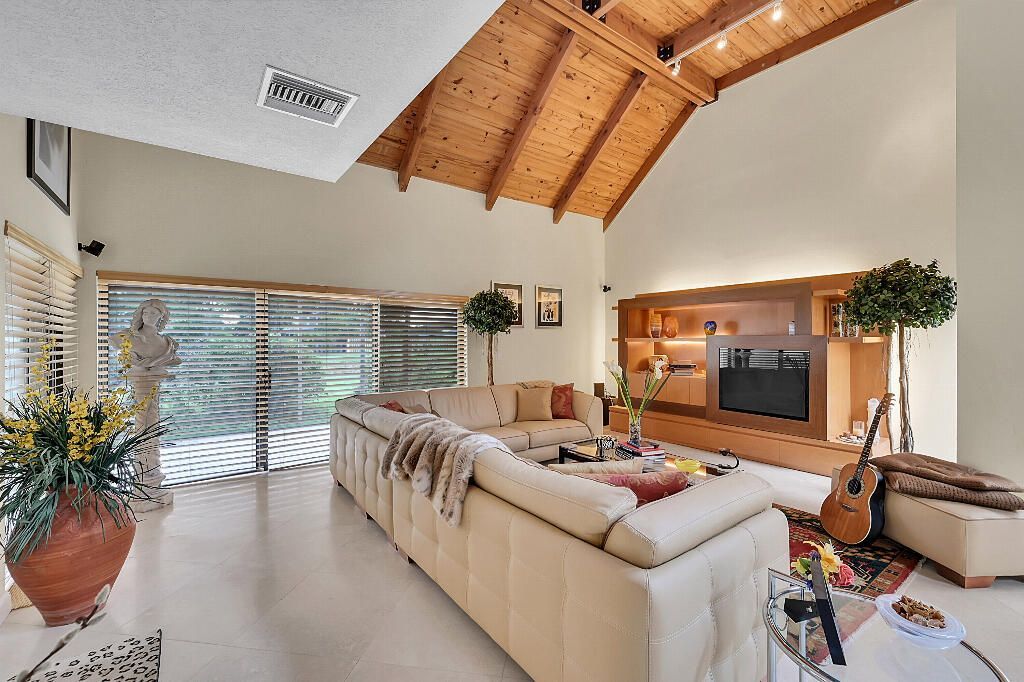 6130 Via Tierra Drive, Boca Raton, FL 33433 Photo