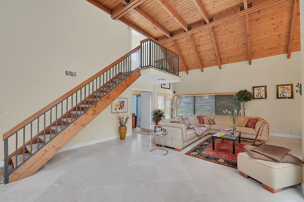 6130 Via Tierra Drive, Boca Raton, FL 33433 Photo