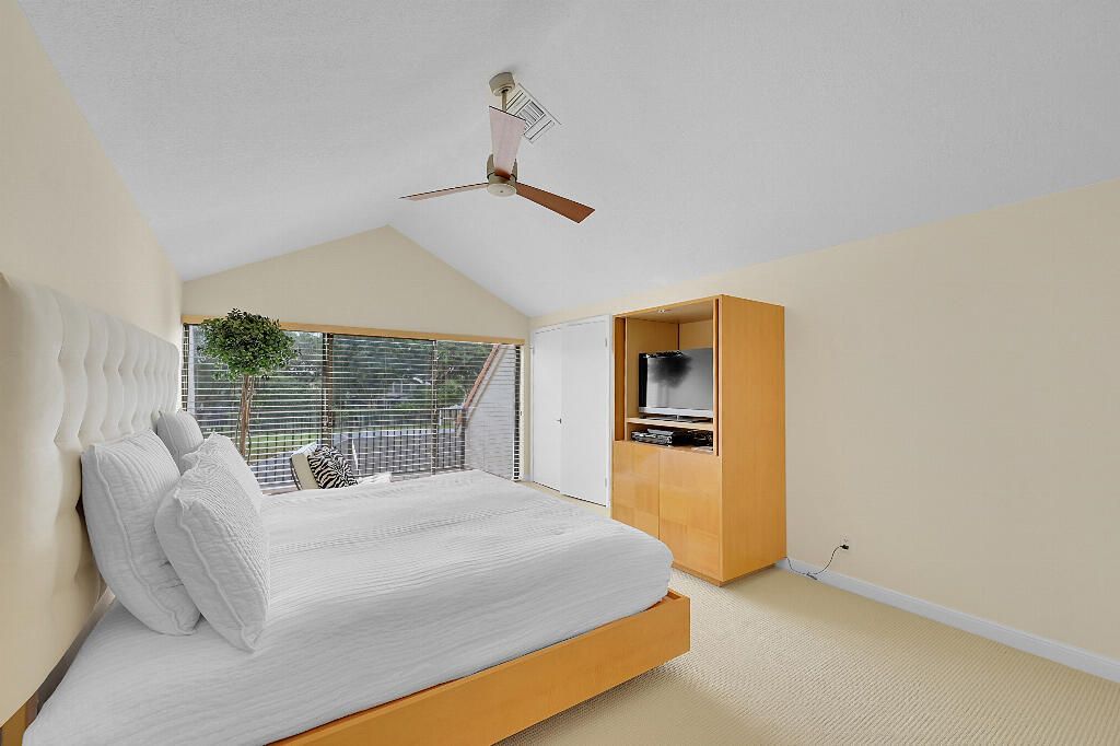 6130 Via Tierra Drive, Boca Raton, FL 33433 Photo