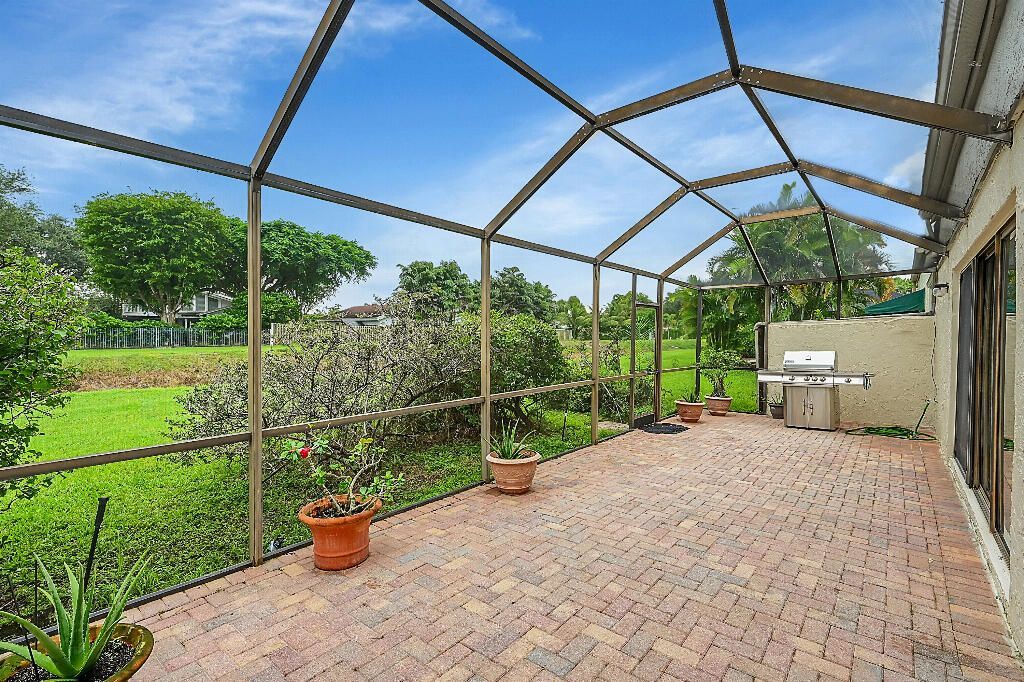 6130 Via Tierra Drive, Boca Raton, FL 33433 Photo