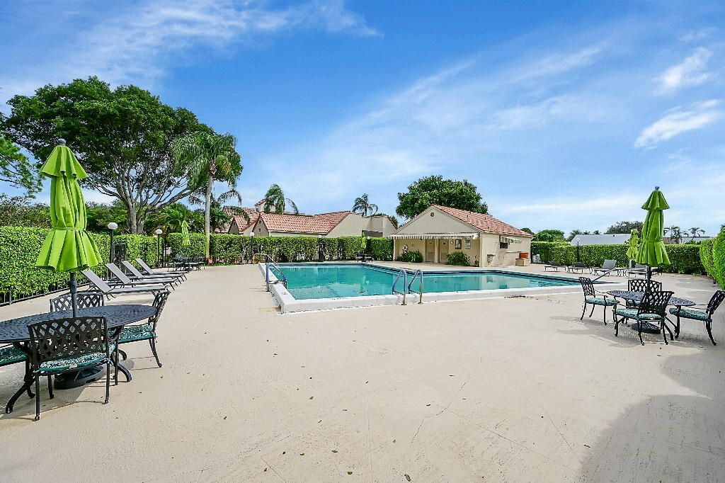 6130 Via Tierra Drive, Boca Raton, FL 33433 Photo