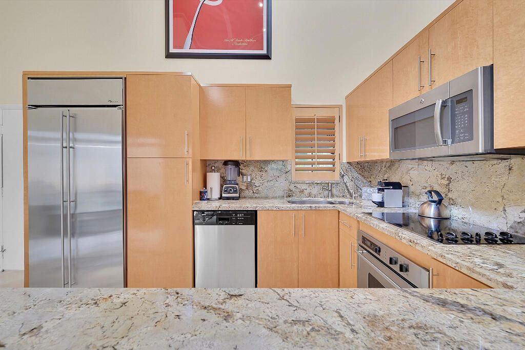 6130 Via Tierra Drive, Boca Raton, FL 33433 Photo
