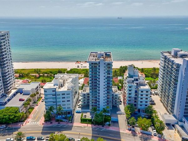2457 Collins Ave , Unit 1501, Miami Beach, FL 33140