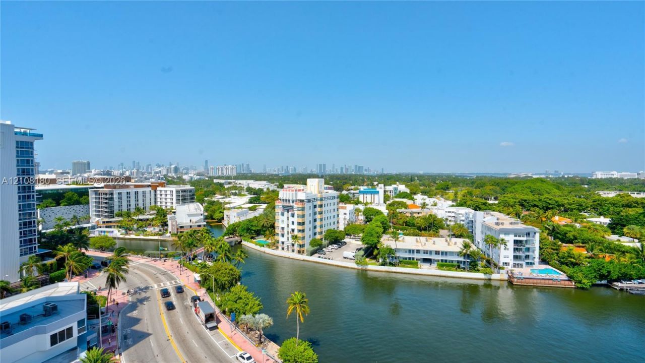 2457 Collins Ave , Unit 1501, Miami Beach, FL 33140 Photo