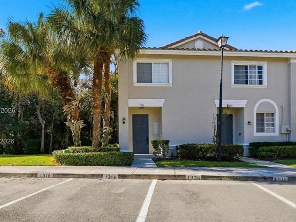 5703 NW 48th Ave , Coconut Creek, FL 33073