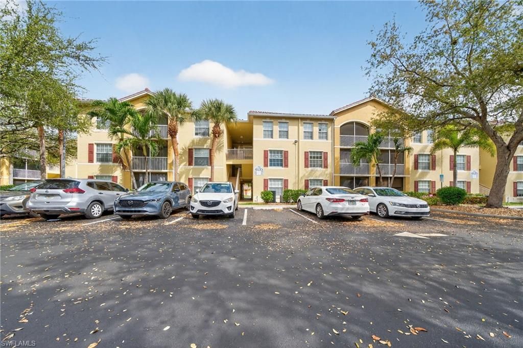 4135 Residence Dr , Unit 602, Fort Myers, FL 33901 Photo