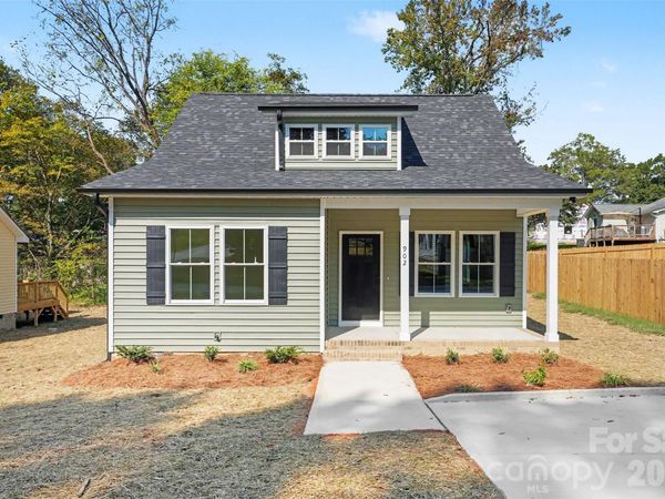 902 W 8th Street, Kannapolis, NC 28081