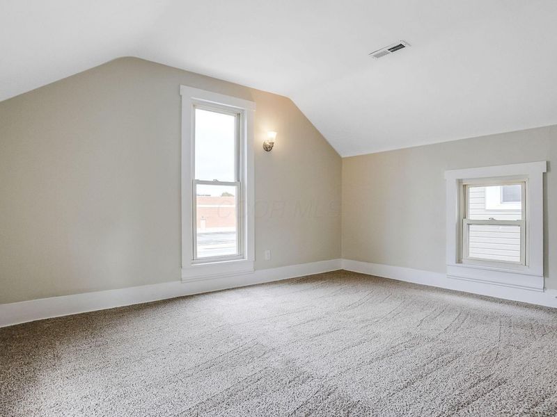 832 E Main Street , Lancaster, OH 43130 Photo 11
