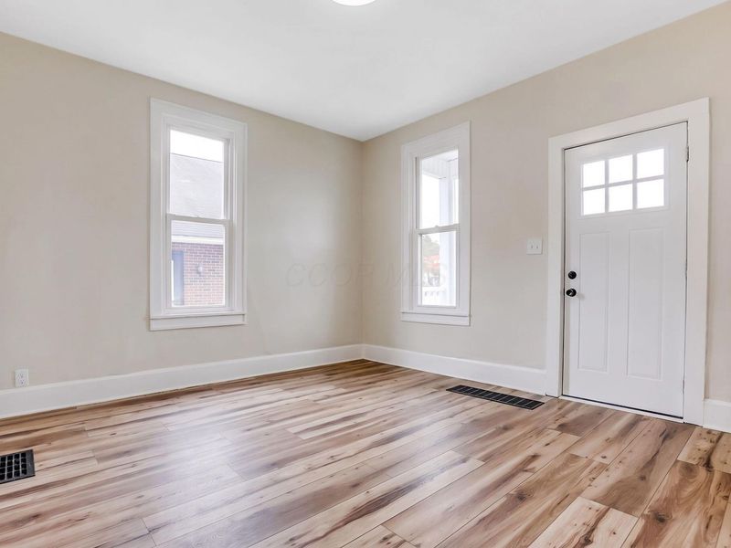 832 E Main Street , Lancaster, OH 43130 Photo 25