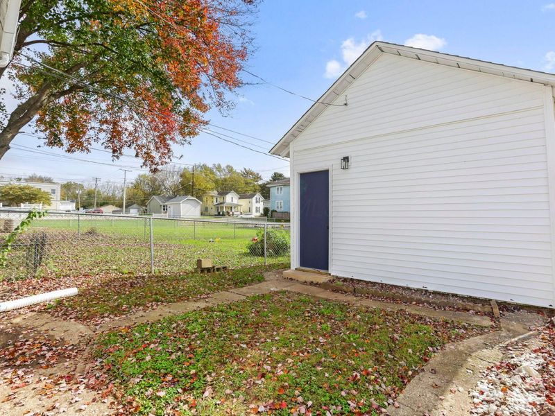 832 E Main Street , Lancaster, OH 43130 Photo 54