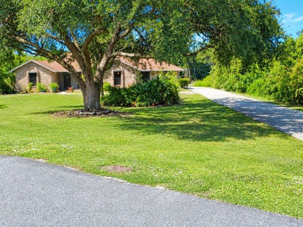 2510 MERRI OAKS COURT , COCOA, FL 32926