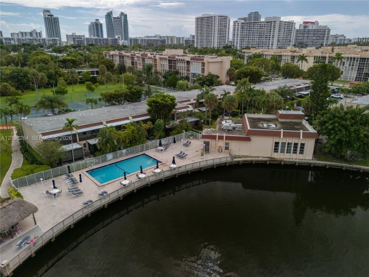 2101 Atlantic Shores Blvd , Unit 314, Hallandale Beach, FL 33009 Photo
