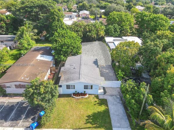5625 Taylor St , Hollywood, FL 33021